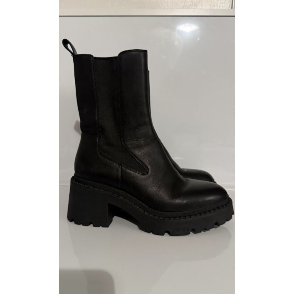 ASH Nico Stud Leather Chelsea boot size 8